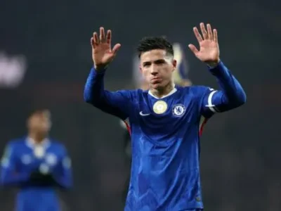Gây Sốc: Huyền Thoại Arsenal ‘Bóc Mẽ’ Chiến Thuật Thảm Hại Của Chelsea, Đặc Biệt Nhắm Vào Enzo Fernandez