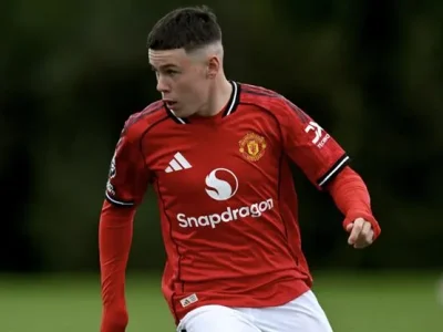 Nổ bom! Con trai Rooney lập cú poker, dẫn dắt Man United vào chung kết giải trẻ