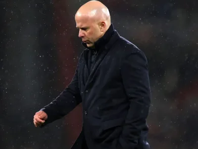 HLV Arne Slot thừa nhận sự thật đau lòng về Liverpool: ‘Đây là mùa giải khó khăn nhất’