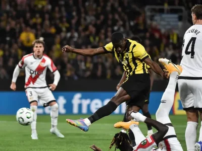 Video Highlight AEK Athens vs Rayo Vallecano 02:00 ngày 17/04/2026
