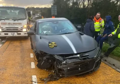 Sốc: Ngôi sao Tottenham suýt mất mạng vì tai nạn Ferrari trước trận đấu sống còn 1