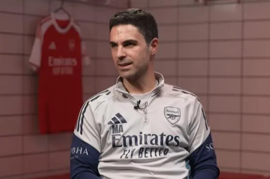 Mikel Arteta khen ngợi Pep Guardiola. Mikel Arteta khen ngoi Pep Guardiola.